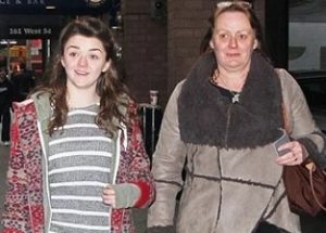 Maisie Williams with her Mother