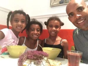 Meb Keflezighi with his Daughters