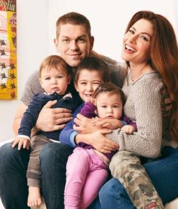 Steve Howey with his Wife & Kids