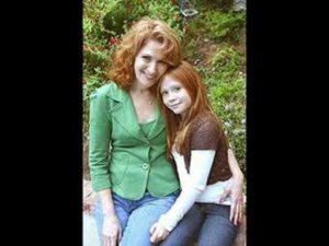 Liliana Mumy with her mother