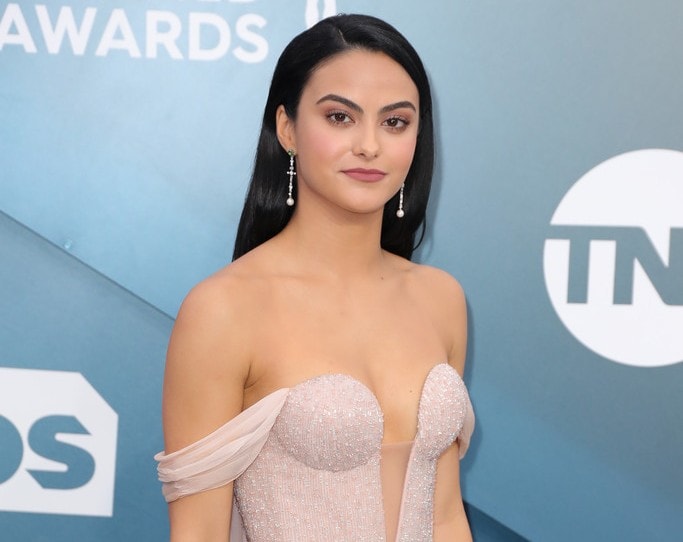 Camila Mendes