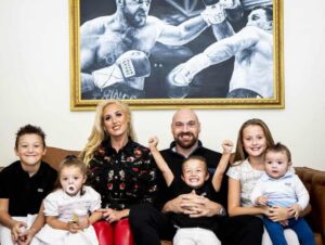 Tyson Fury with his wife & kids