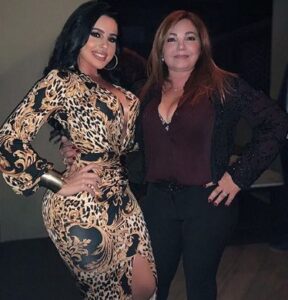 Stephanie Acevedo with her mother