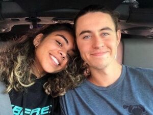 Taylor Giavasis recently engaged with her boyfriend