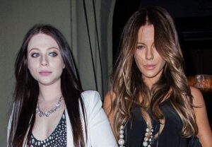 Kate Beckinsale with her sister