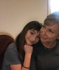 Lauren Lindsey Donzis with her mother