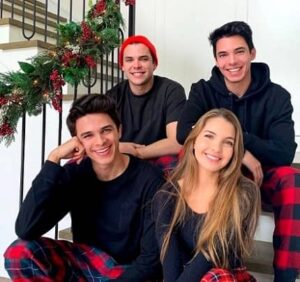 Brent Rivera with his brothers & sister