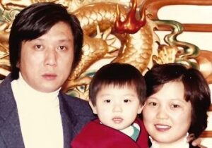 Dan Lok with his parents
