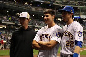 Christian Yelich with his brothers
