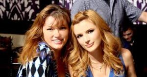 Bella Thorne with her mother