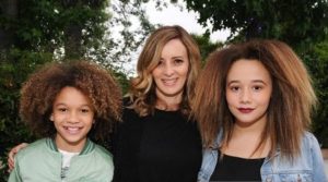 Kelly Jackson with her kids
