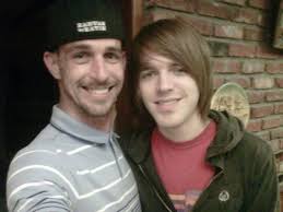 Shane Dawson with his brother Jacob