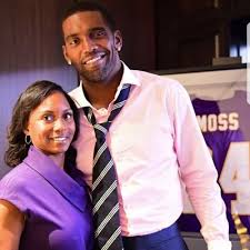 Randy Moss with his wife Lydia