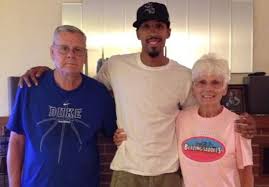 Shaun Livingston with his parents