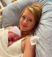 Annika Backes with her kids