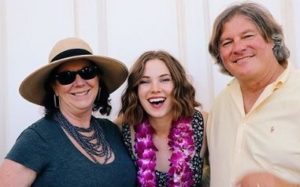 Jess Gabor with her parents
