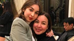 Julia Barretto with her mother