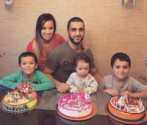 Firas Zahabi with his wife & children