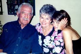 Lisa Rinna with her parents
