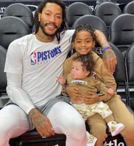 Derrick Rose with his children