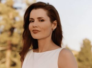 Andrea Abeli Biography, Age, Wiki, Height, Weight, Boyfriend, Family & More