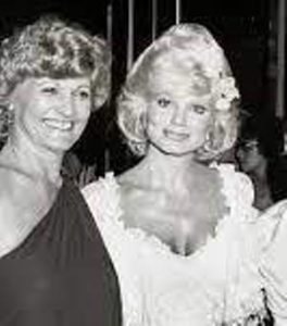 Loni Anderson with her mother