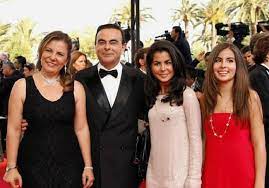 Rita Ghosn with her ex-husband & daughters