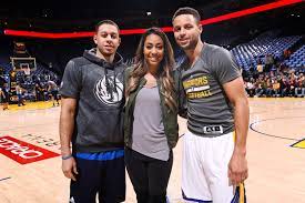 Sydel Curry with her brothers