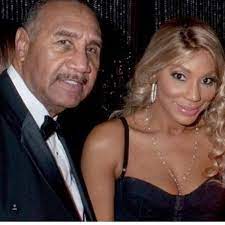 Tamar Braxton with her father