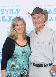 Jack Hanna with his wife