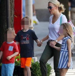 Megyn Kelly with her children