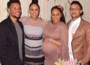 Tamera Mowry-Housley with her brothers & sister