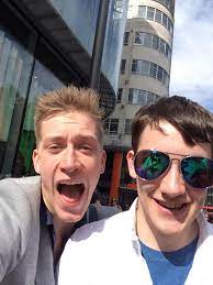 Daniel Sloss with his brother