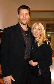 Tony Robbins with his wife Bonnie