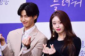 Song Jae-rim with his girlfriend