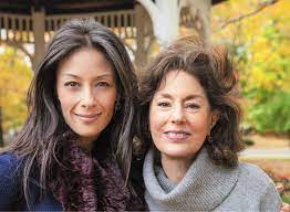 Liz Cho with her mother