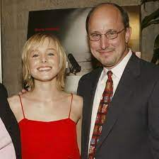Kristen Bell with her father