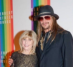 Kid Rock with his mother