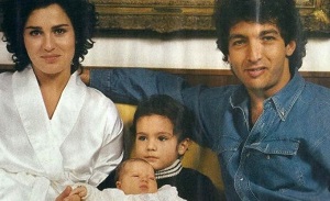 Chino Darin with his family