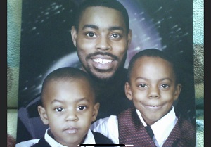 IShowSpeed with his father & brother